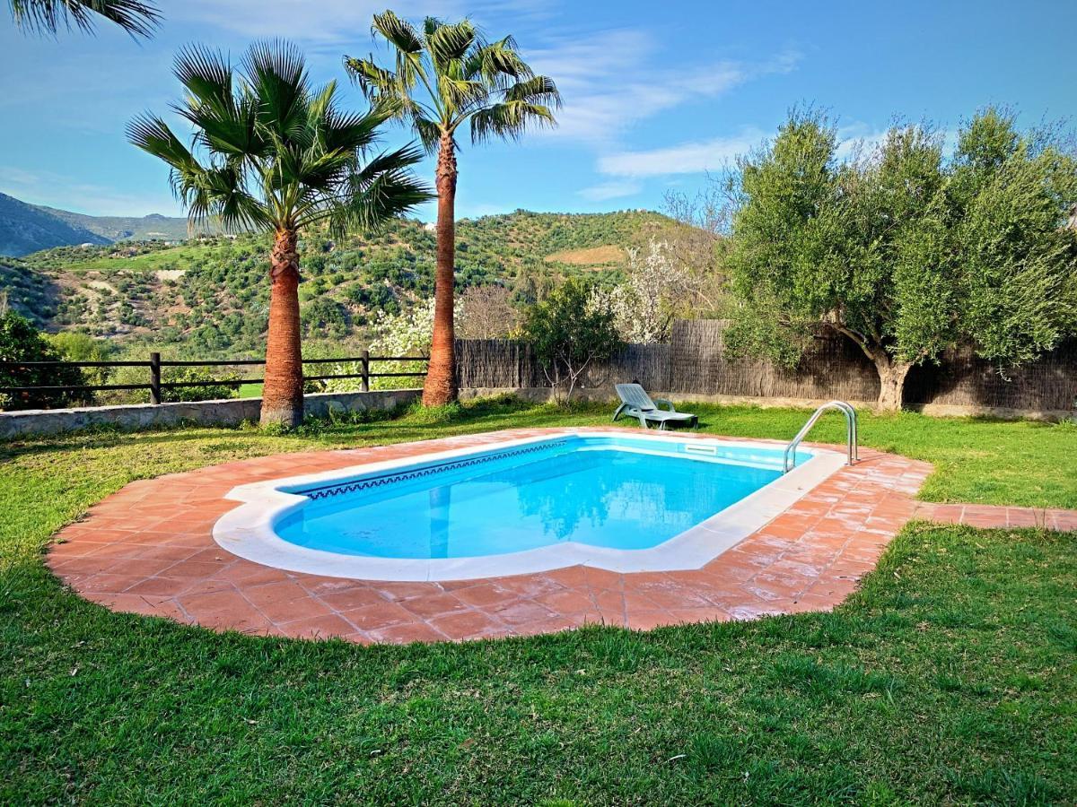 Vivelorural Casa Y Piscina En Zahara De La Sierra Villa Buitenkant foto