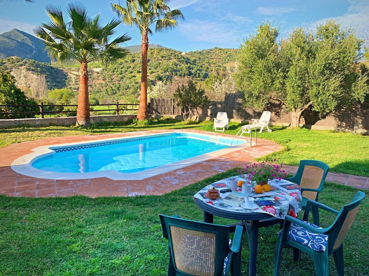 Vivelorural Casa Y Piscina En Zahara De La Sierra Villa Buitenkant foto